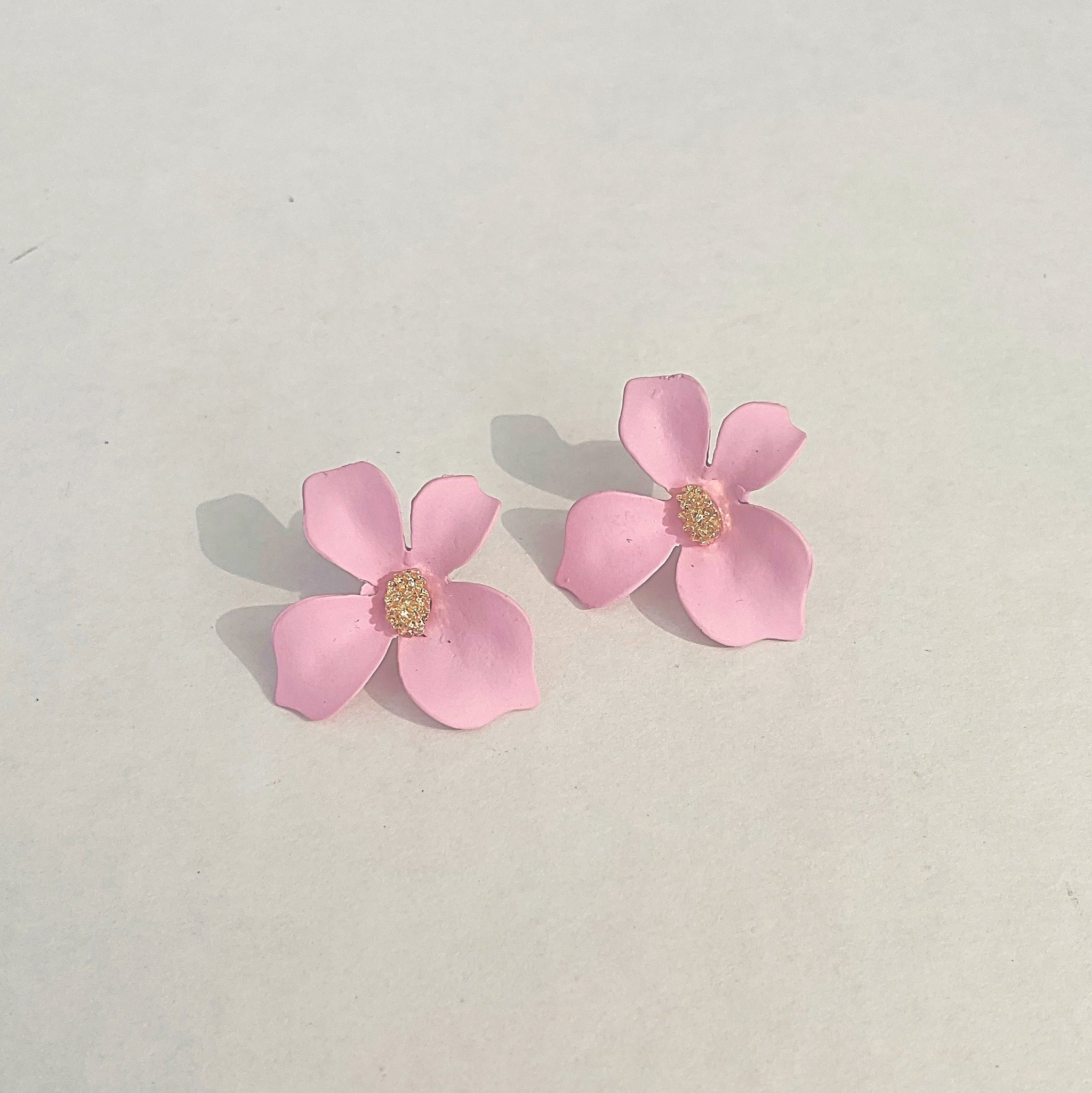 “Baby Pink Flower” Earring