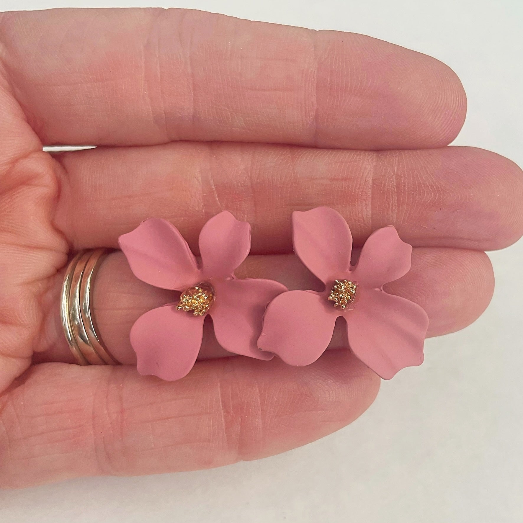 “Deep Pink Flower” Earring